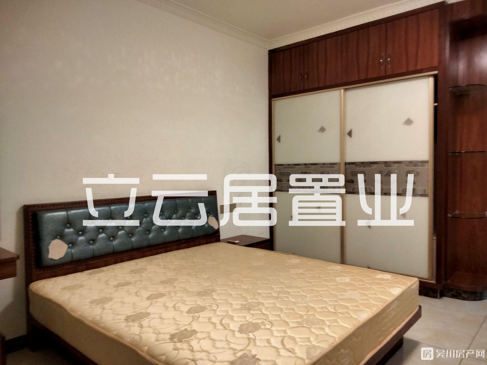 出租海逸半島4室2廳2衛(wèi)118平米1800元/月住宅