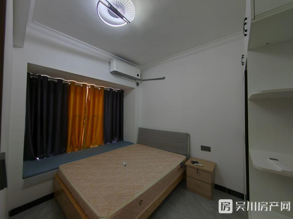 1800元出租金沙廣場 華府3室2廳2衛(wèi)，直接拎包入住