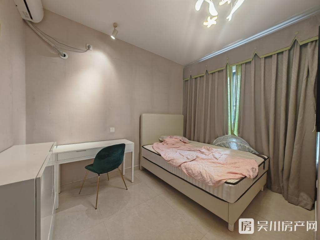 62萬出售中央公館新凈4房