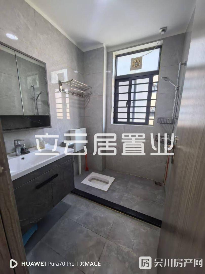 萬和城2室2廳1衛(wèi)75平米1600元/月拎包入住
