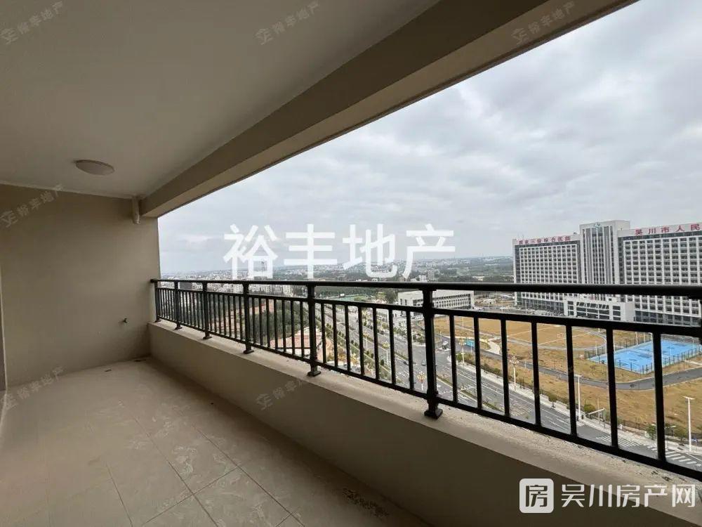 真房實(shí)拍出售敏捷 金玥府5室2廳2衛(wèi)125平米68萬(wàn)住宅