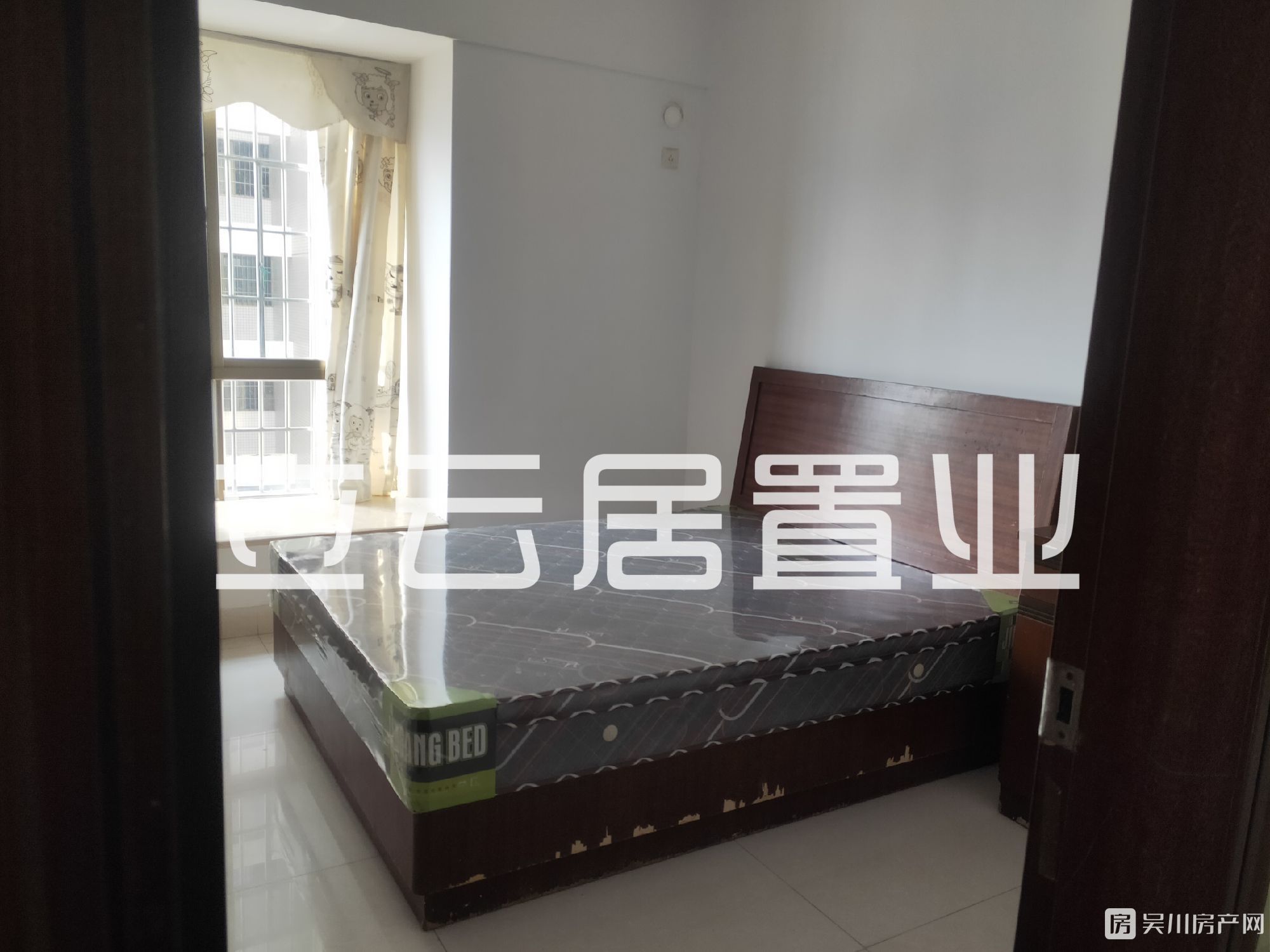 出租金泉廣場(chǎng)3室2廳2衛(wèi)118平米1600元/月住宅