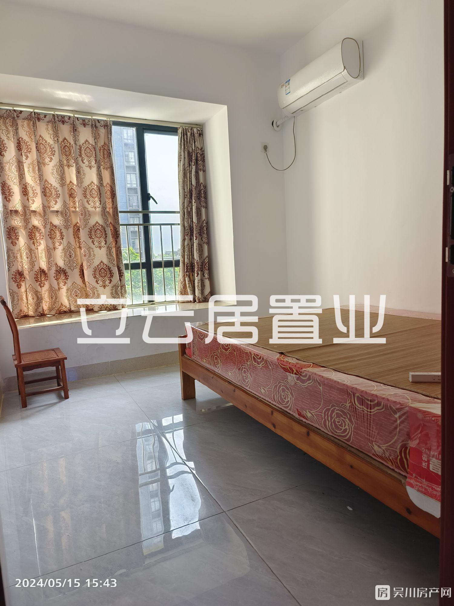 出租吴川第一城3室2厅1卫97平米1200元/月住宅