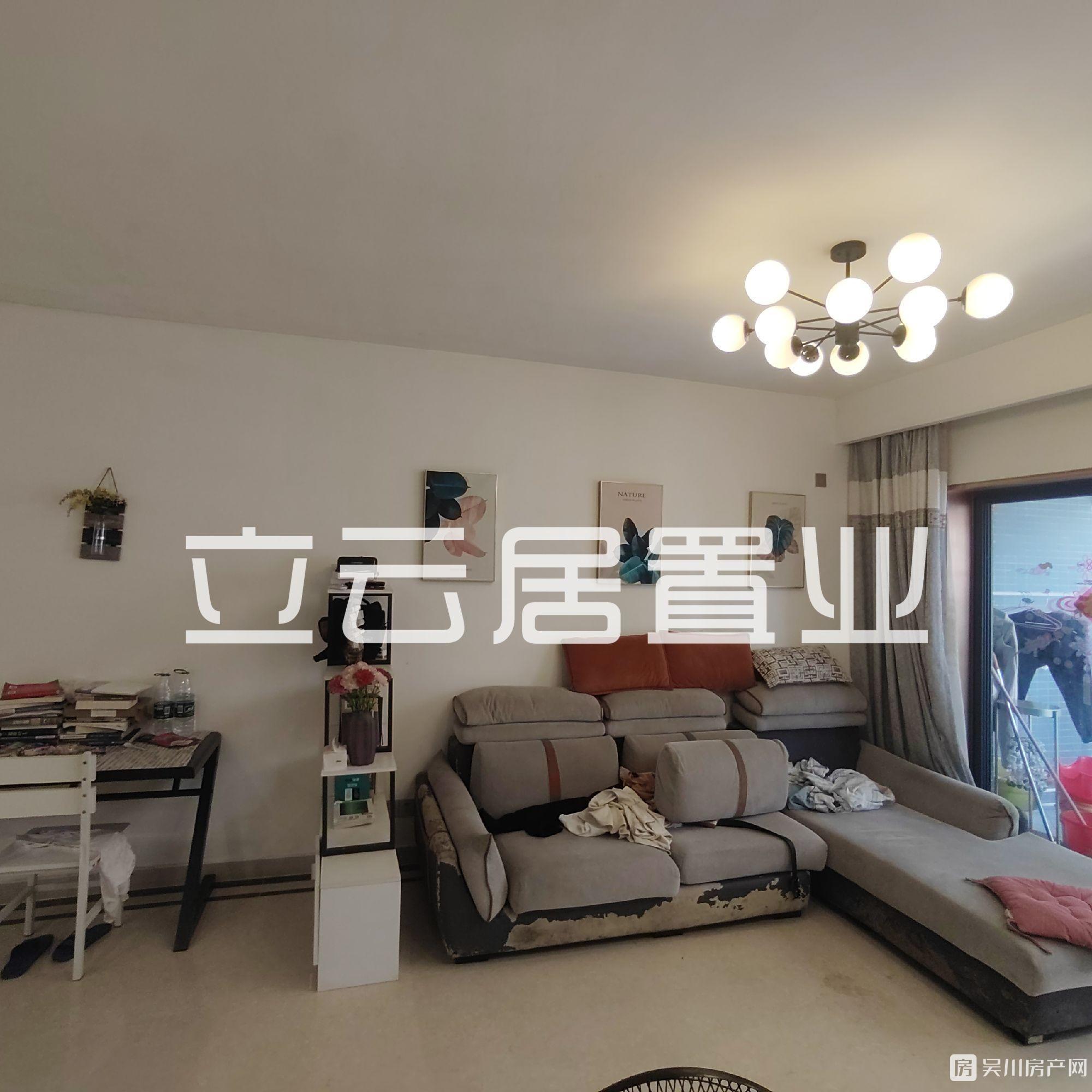 出售金沙广场2房，证件齐全，可入读吴川第一小学