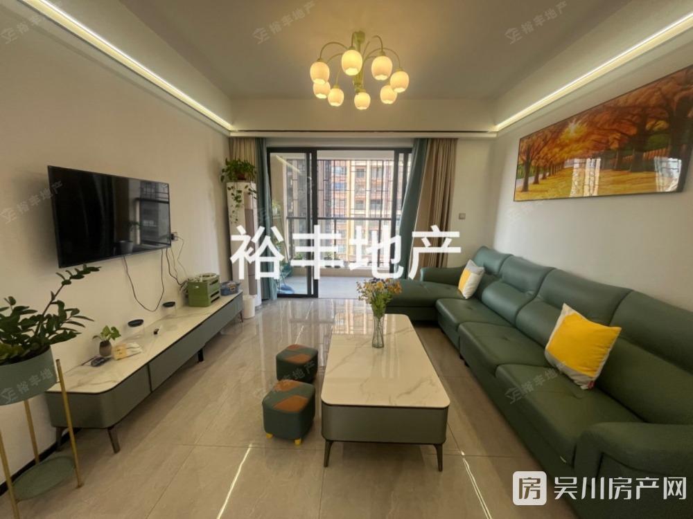 出租裕達豪庭4室2廳2衛(wèi)110平米2000元/月，一年起租