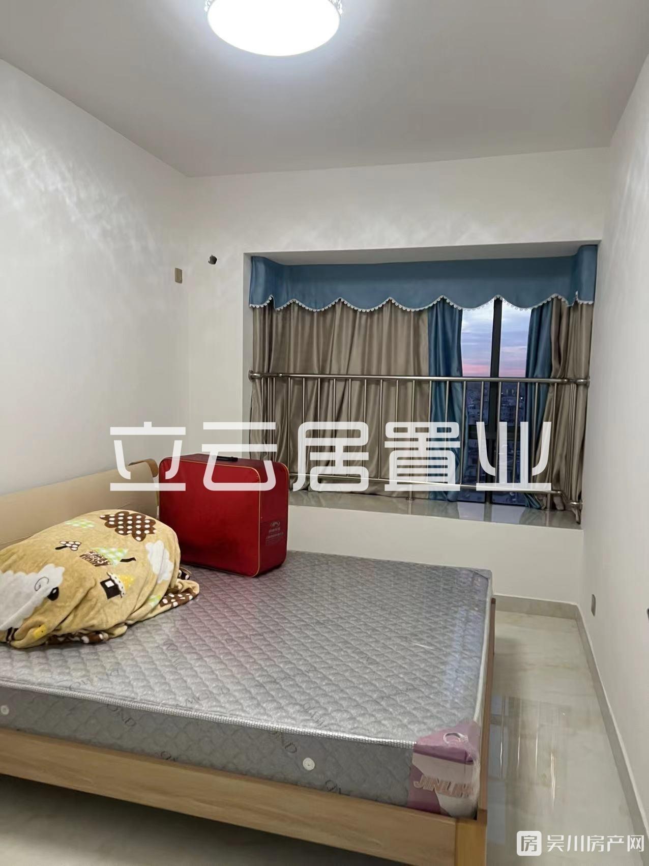 出租幸福名城4室2廳2衛(wèi)150平米家俬電齊全僅1500元/月住宅