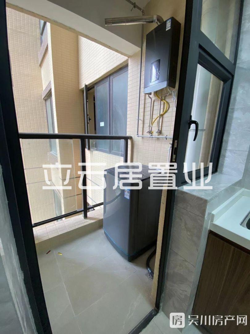 出租裕達(dá)豪庭2室2廳1衛(wèi)70平米1800元/月住宅