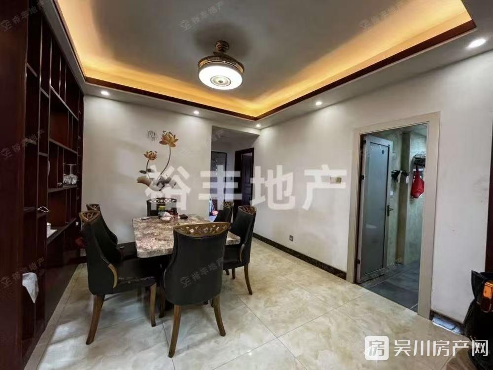 出售匯景藍(lán)灣4室2廳2衛(wèi)129平米55萬住宅