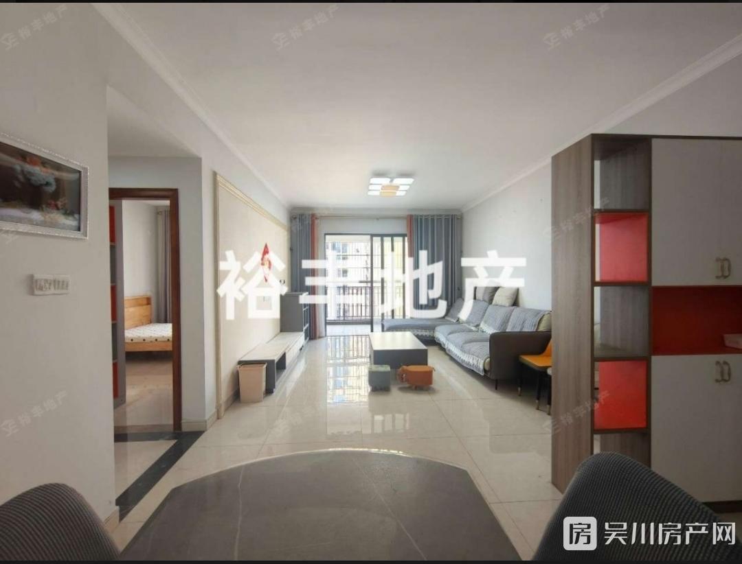 出租中央公館4室2200元/月住宅