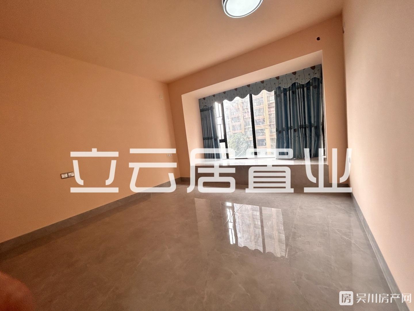 海逸半島180方4室2廳2衛(wèi)2000元/月