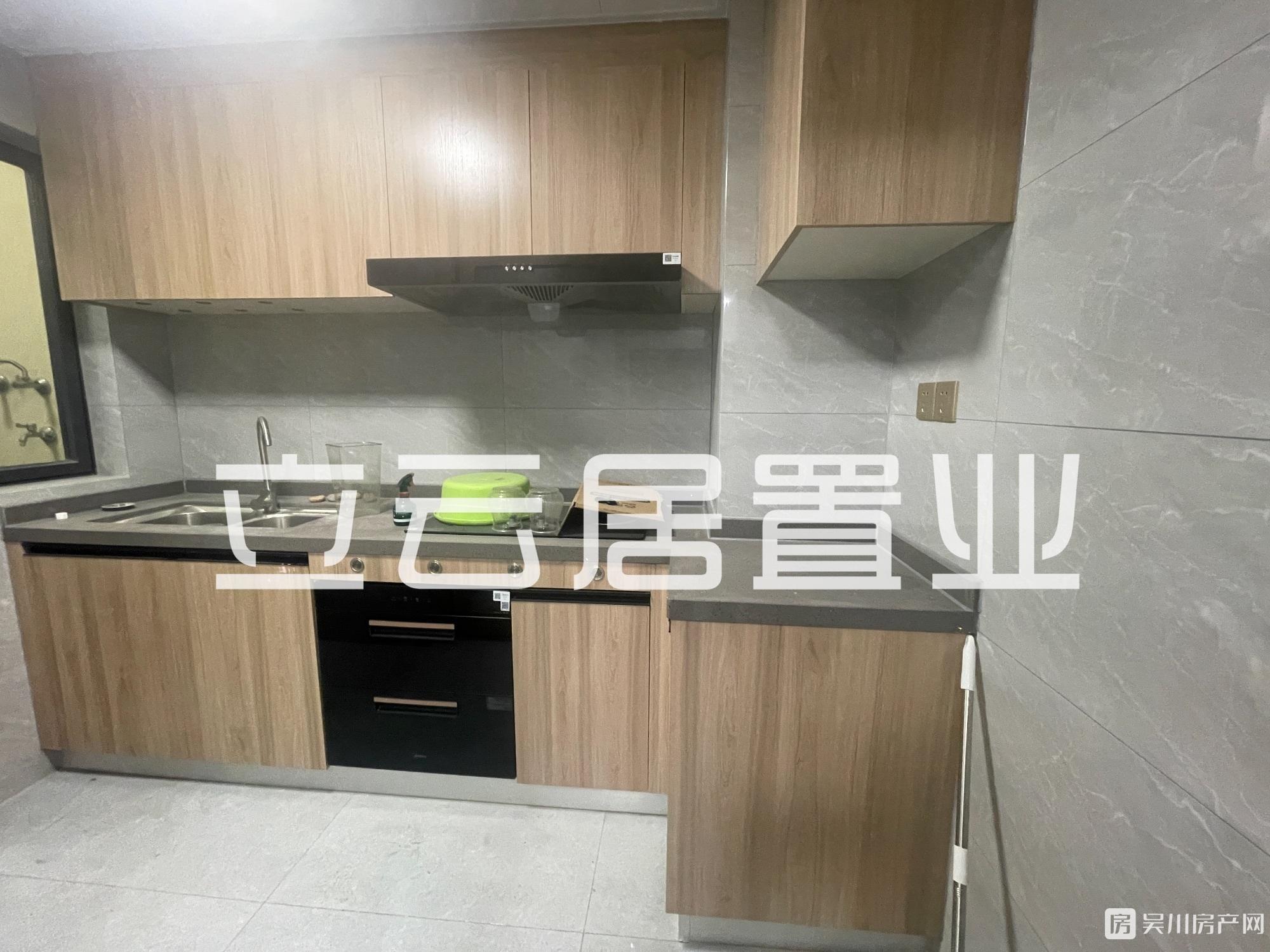 出租時代廣場3室2廳2衛(wèi)家私家電齊全2200元圖片未有齊全看中業(yè)主買全新家私家電