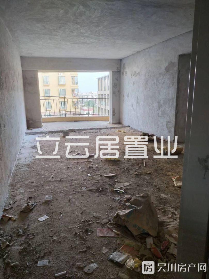 3千幾的電梯房