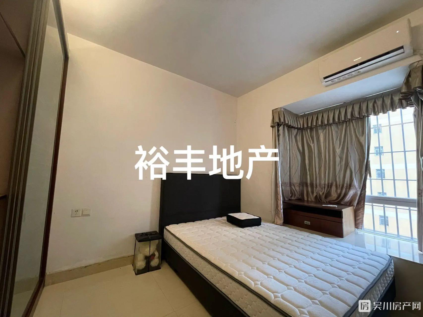 出租天怡居3室2廳2衛(wèi)132平米1200元/月住宅