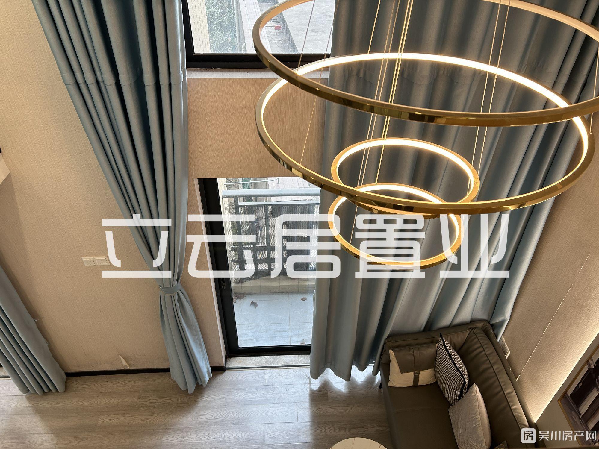 出售壹號(hào)公館2室2廳2衛(wèi)52平米35萬住宅