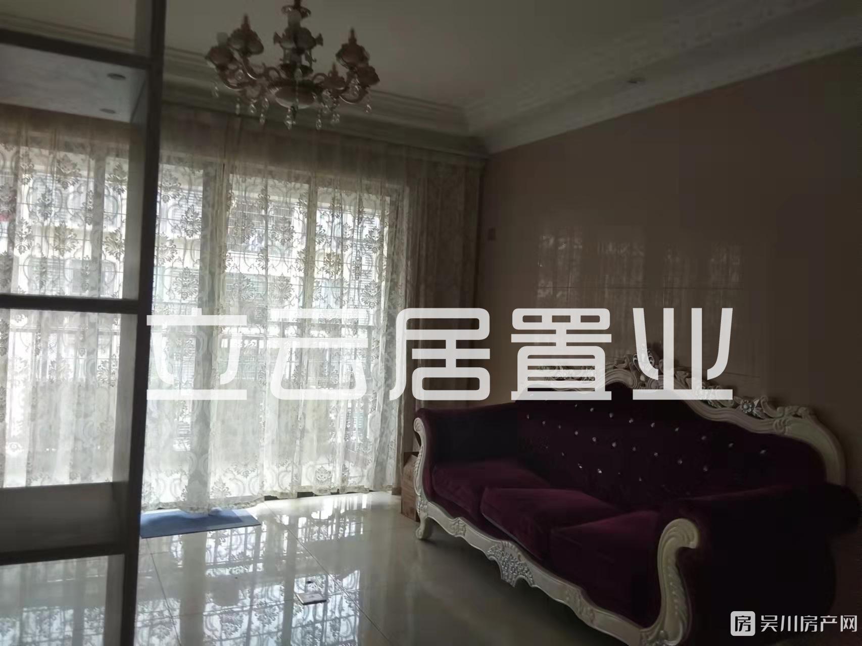 出租時代名城3室2廳2衛(wèi)102平米1200元/月住宅