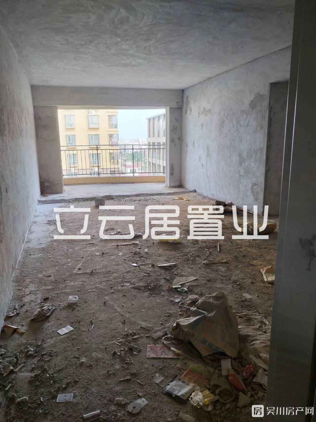 0首付！出售財(cái)富名門3室2廳2衛(wèi)121.79平米單價(jià)僅3941蚊
