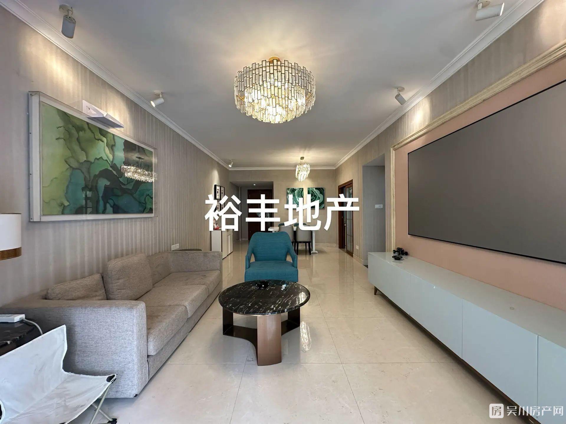 出售廣成 中央公館4室2廳2衛(wèi)116平米62萬住宅