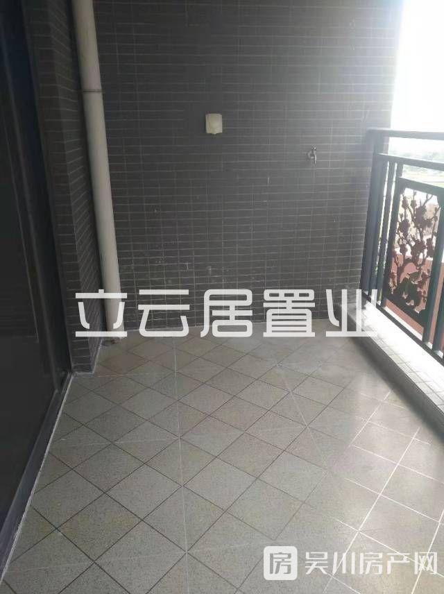 出售金沙廣場 華府2室2廳1衛(wèi)91.93平米57萬住宅