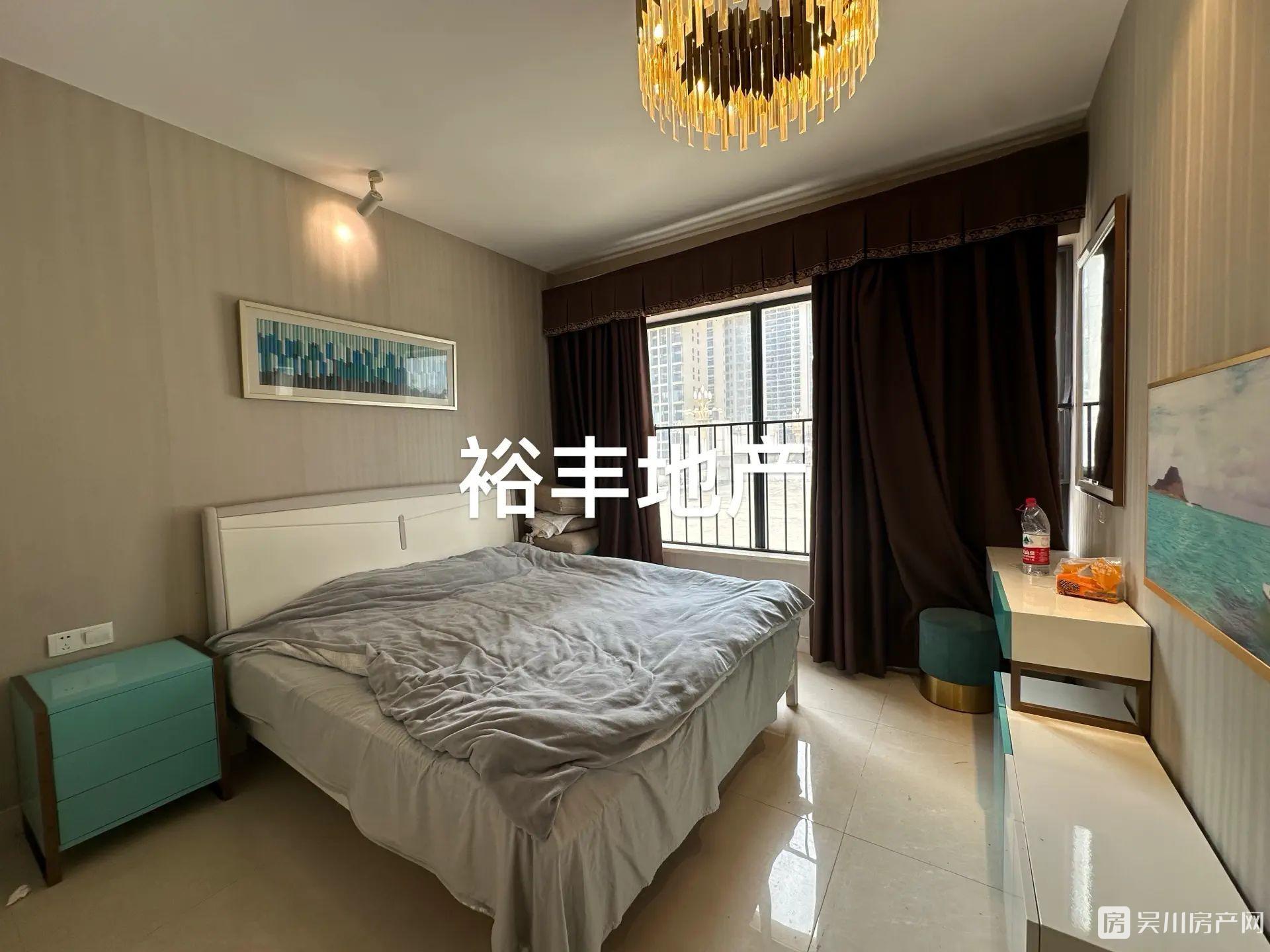 出售廣成 中央公館4室2廳2衛(wèi)116平米62萬住宅