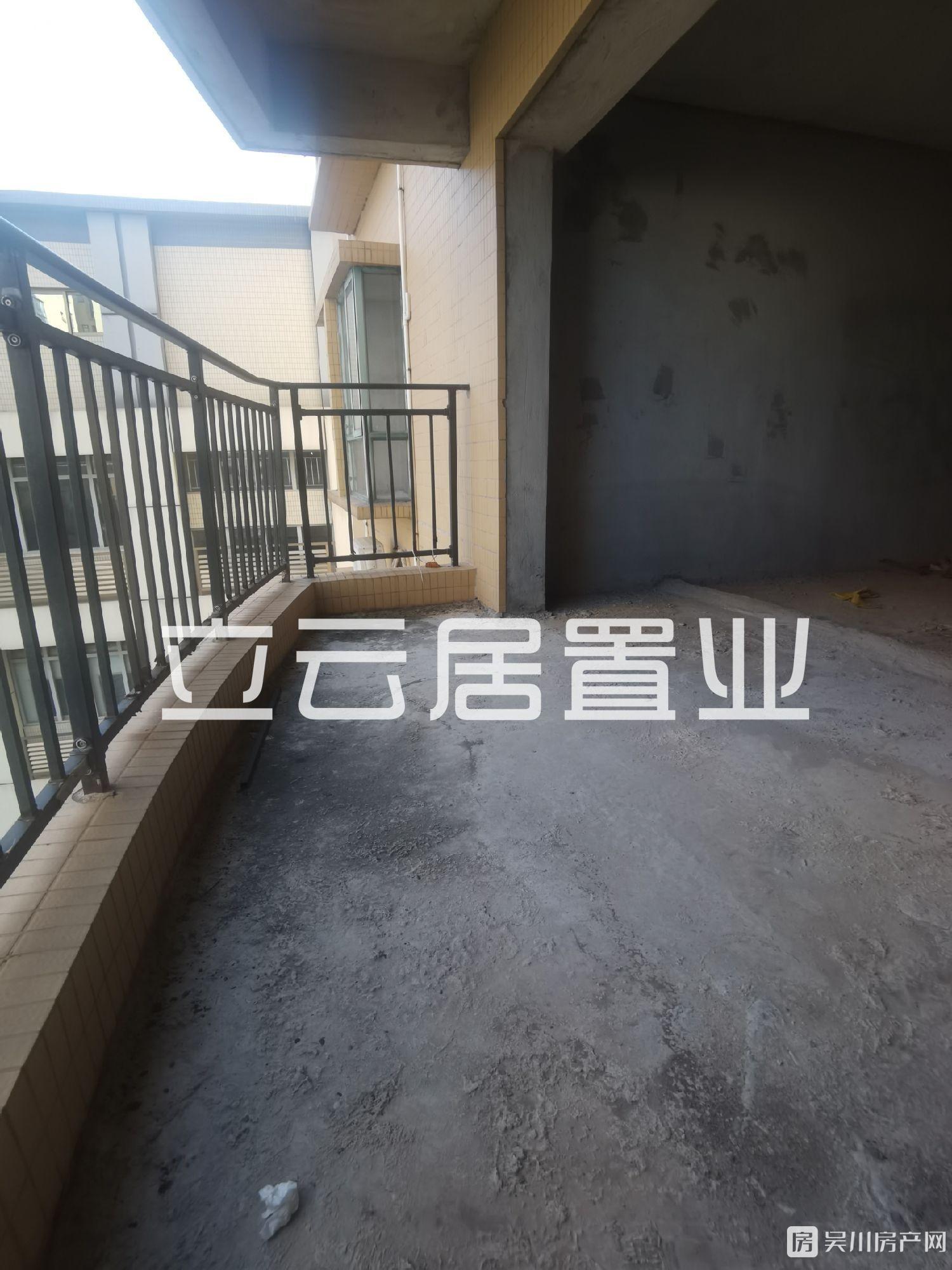 0首付！出售財富名門3室2廳2衛(wèi)121.79平米單價僅3941蚊