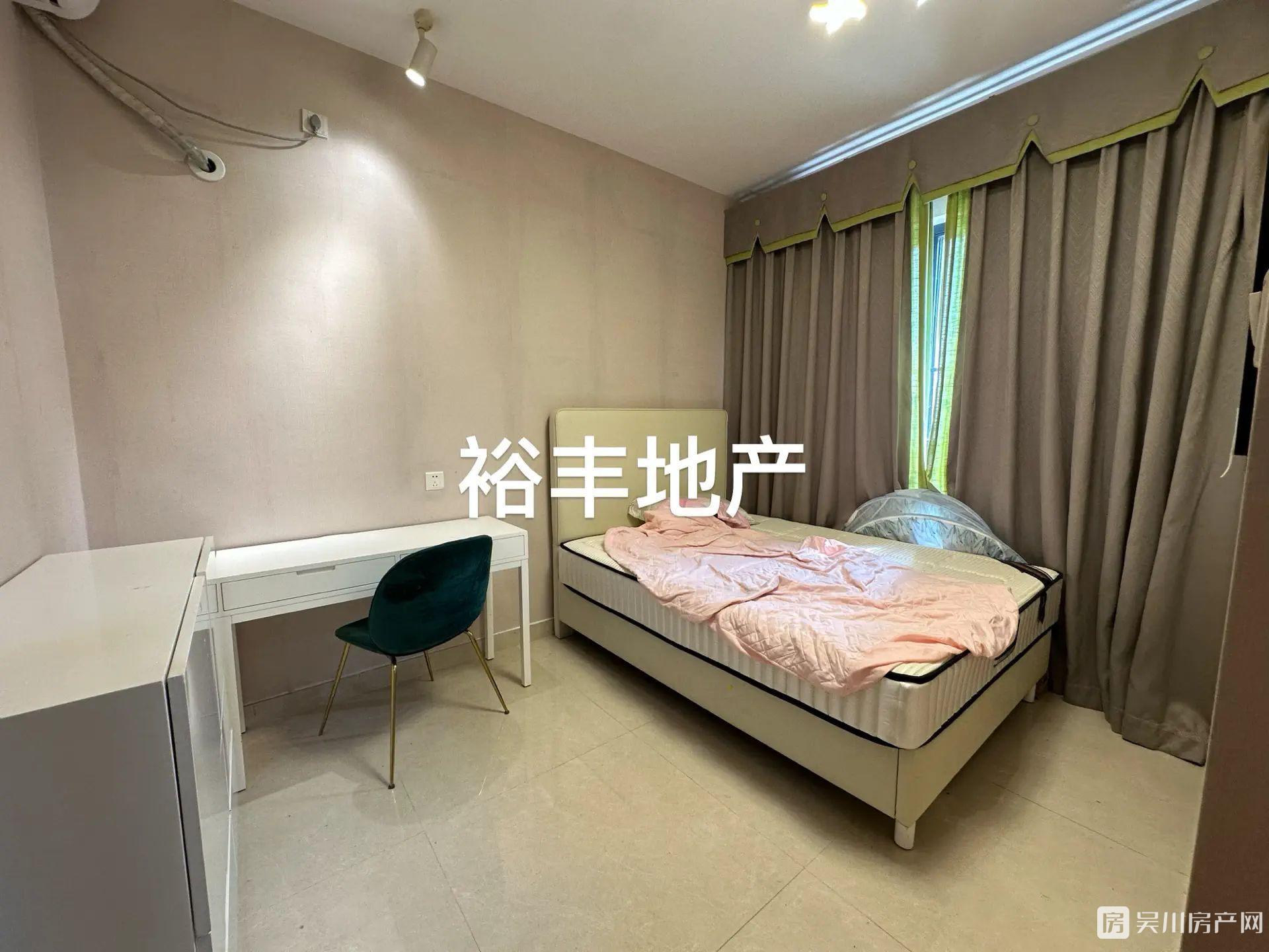 出售廣成 中央公館4室2廳2衛(wèi)116平米62萬住宅