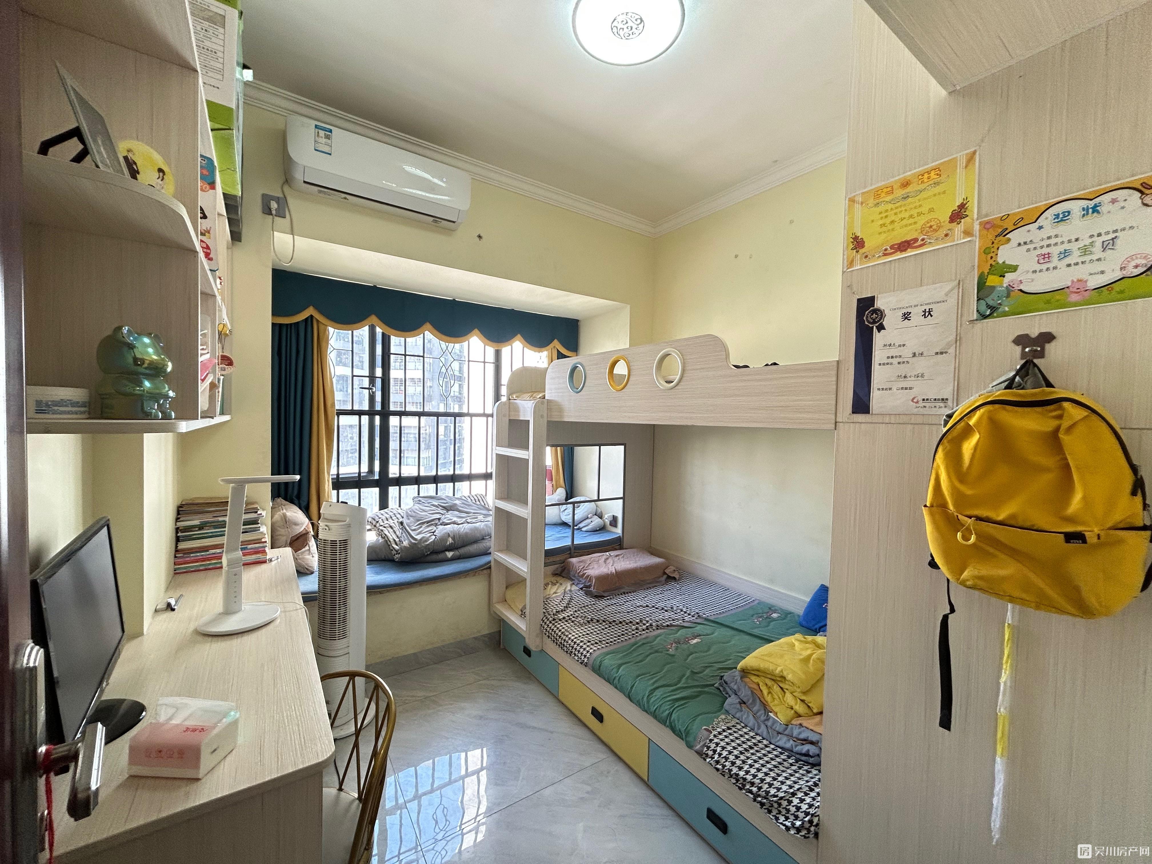真圖實(shí)價(jià) 49萬出售名雅居2房，豪華裝修全屋定制