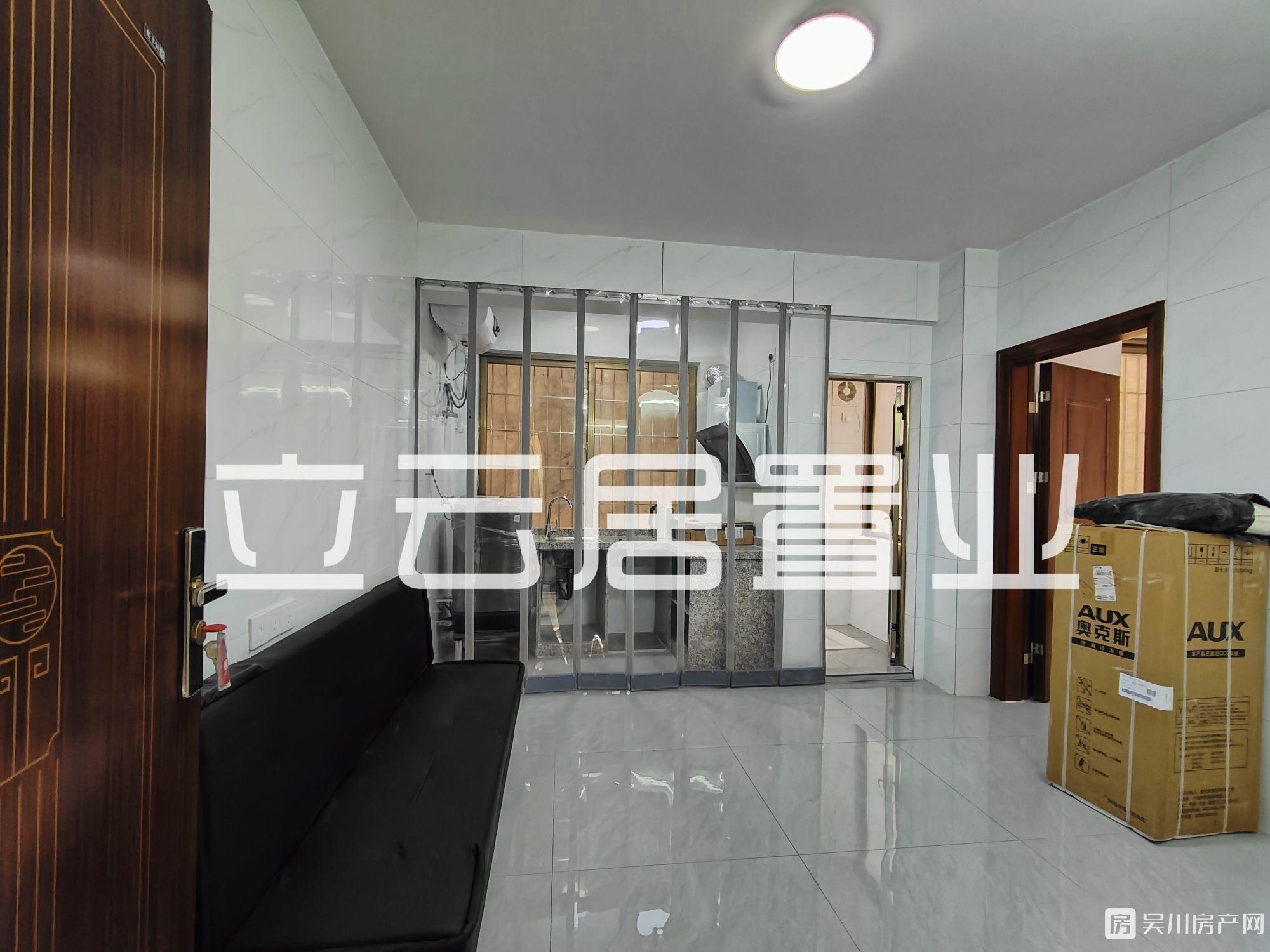 出租工業(yè)路私人屋1室1廳0衛(wèi)38平米450元/月住宅