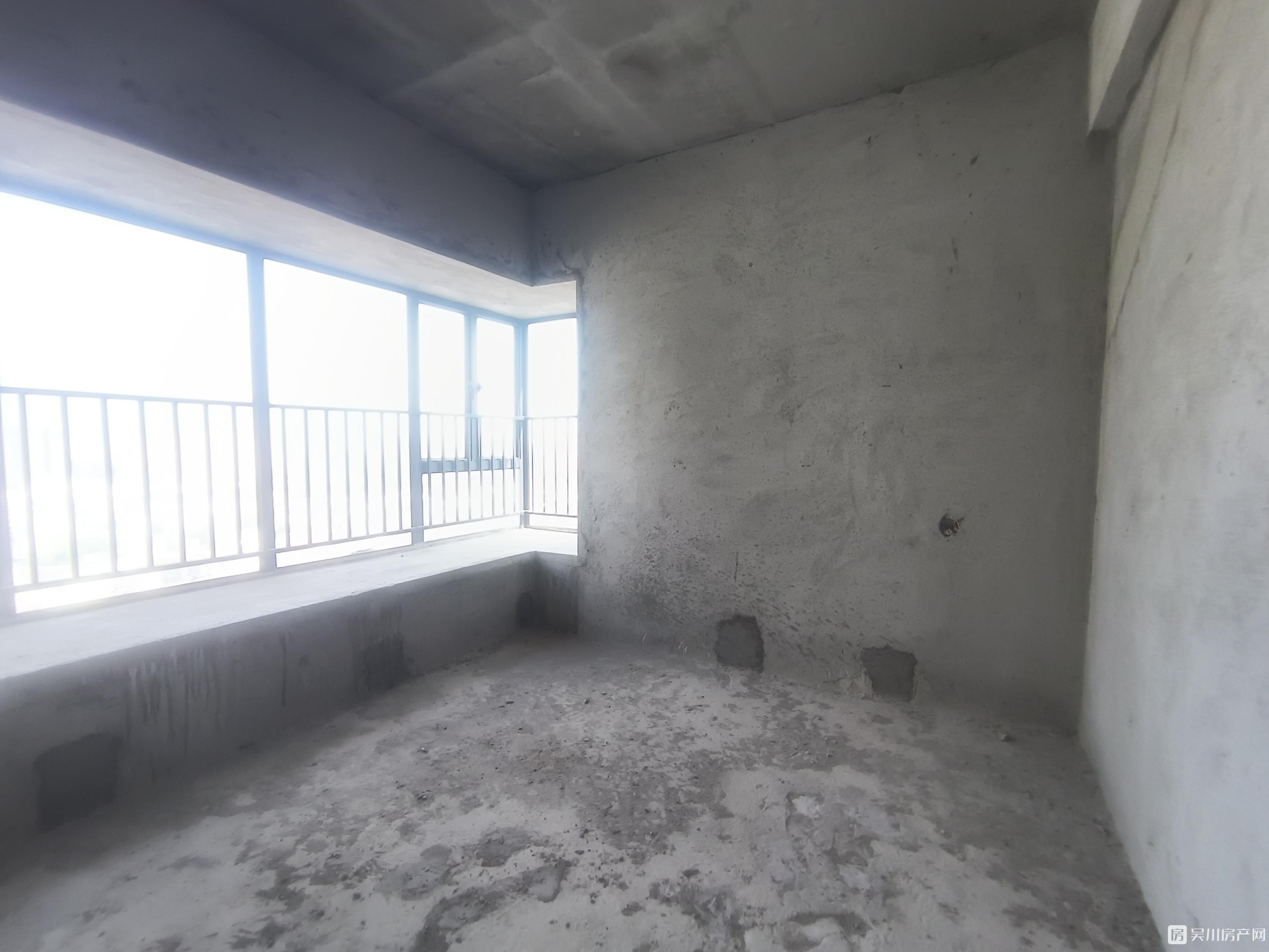 出售金沙廣場(chǎng) 華府海景5房163.38方140萬(wàn)！