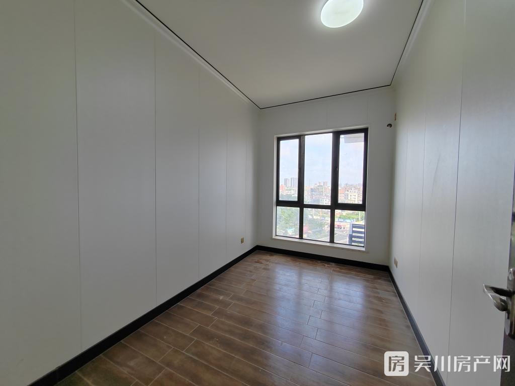 86.8萬出售財富海景4房，雙陽臺