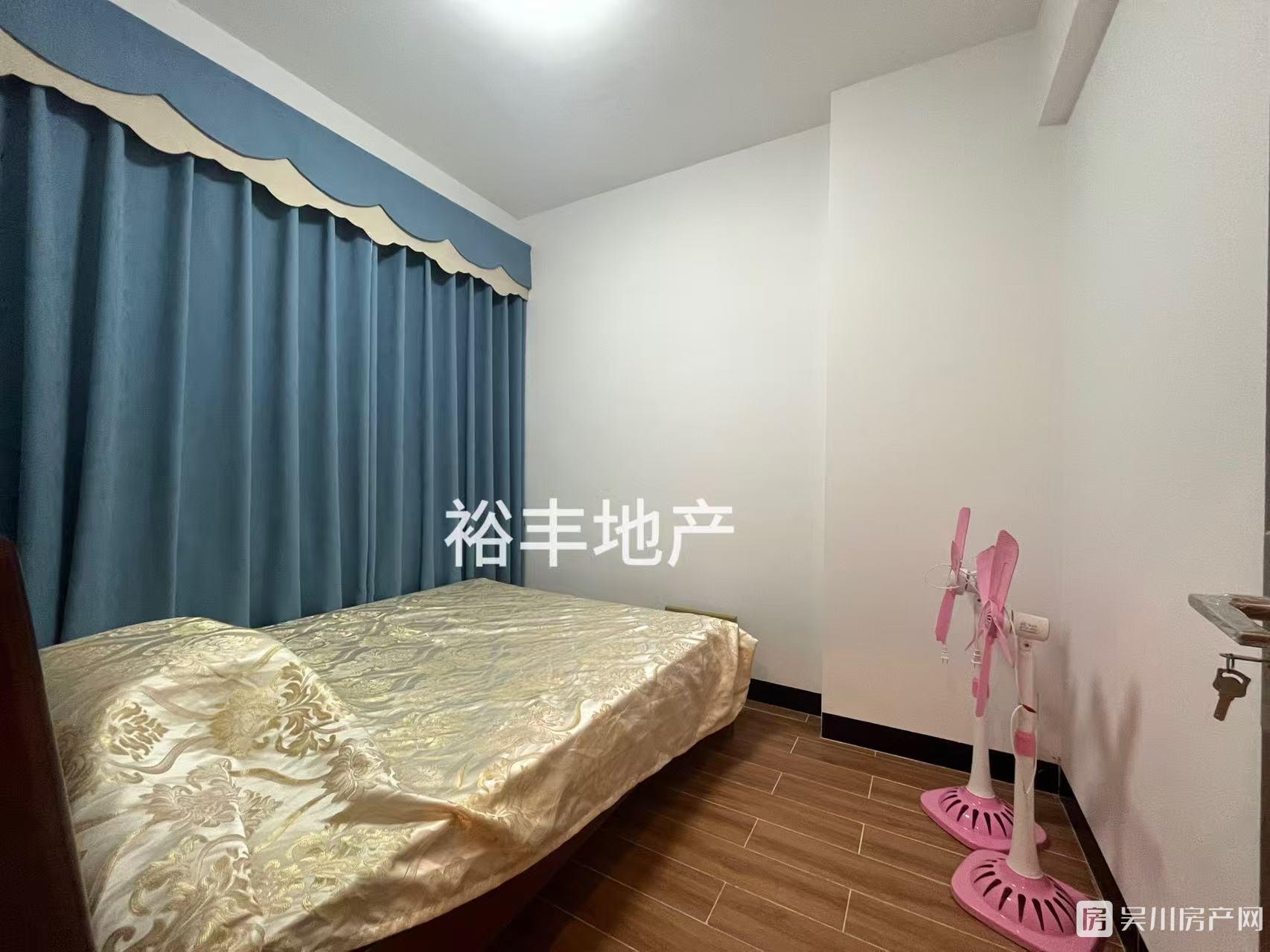 出租裕達(dá)豪庭3室2廳2衛(wèi)92平米2000元/月住宅