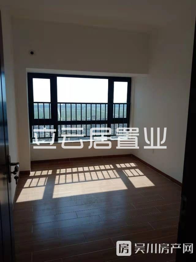 急售海廣 沿江壹號南向中樓層4室2廳2衛(wèi)113平米單價僅5221元