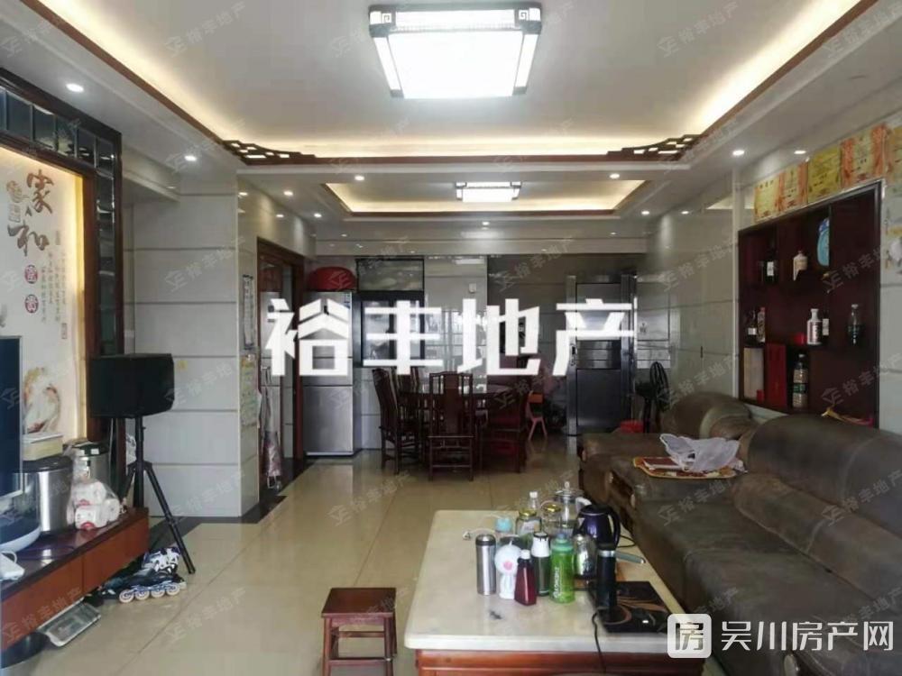 出售鴻濤 金第華府3室2廳2衛(wèi)121平米66萬住宅