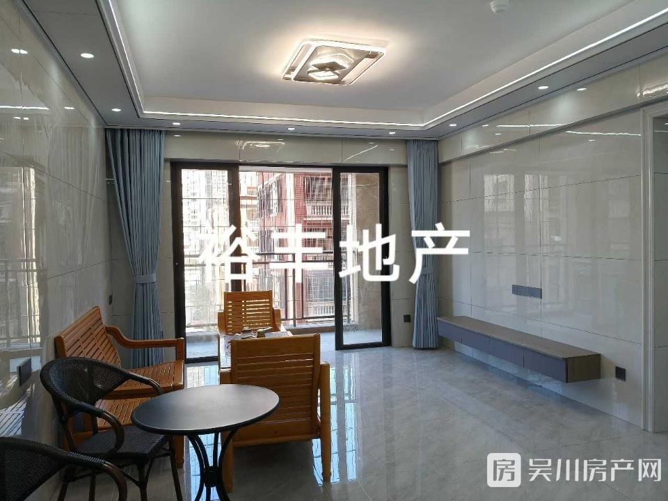 73萬(wàn)出售海逸半島精裝3房2衛(wèi)