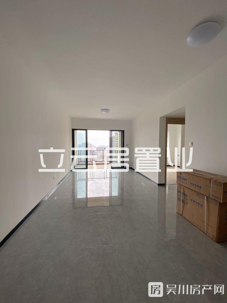 出售時(shí)代廣場(chǎng)全新未入住2房，可入讀梅嶺小學(xué)，業(yè)主包增值稅