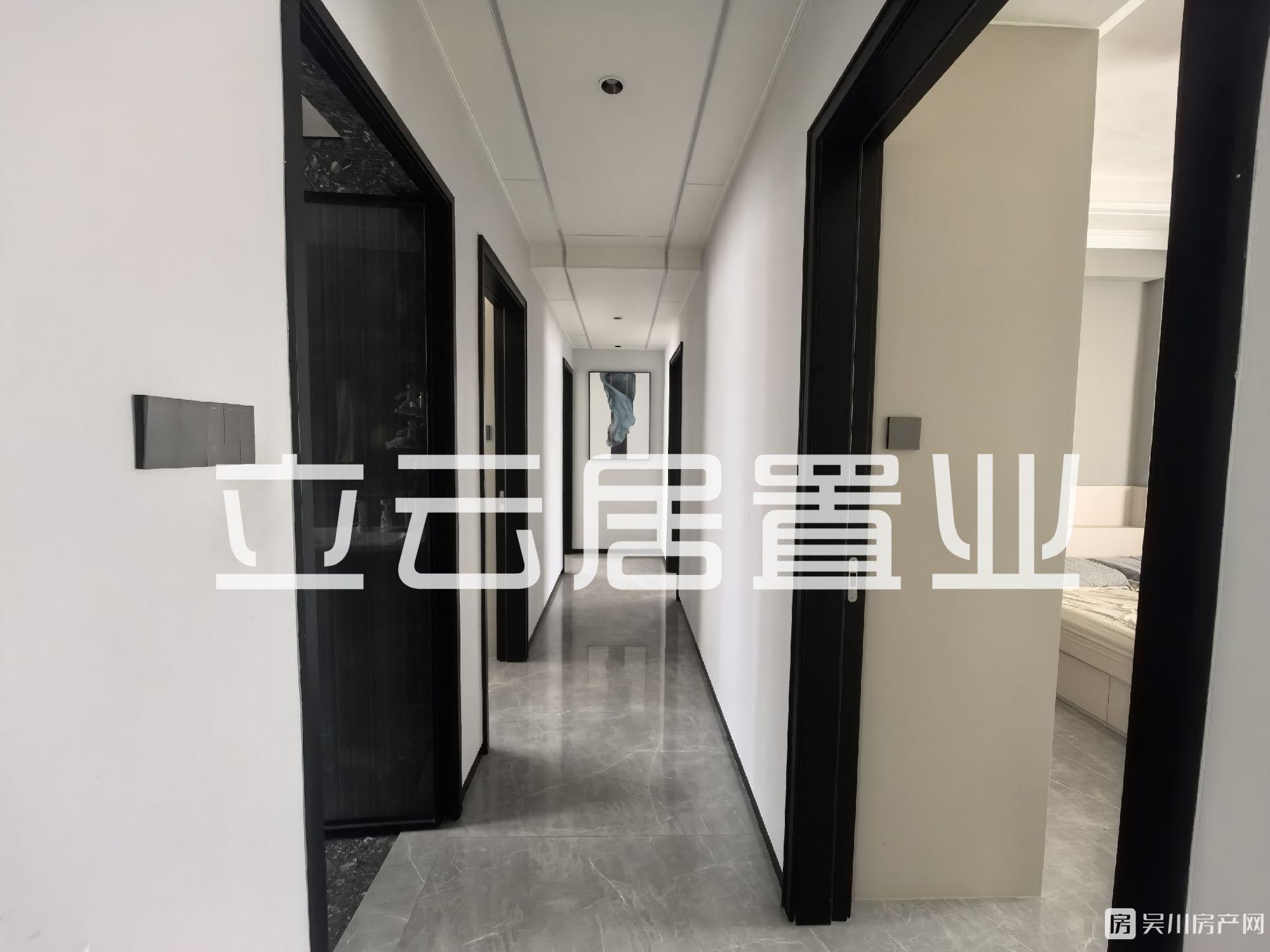 出售裕達(dá)豪庭大4房，豪華裝修，南向拼手速