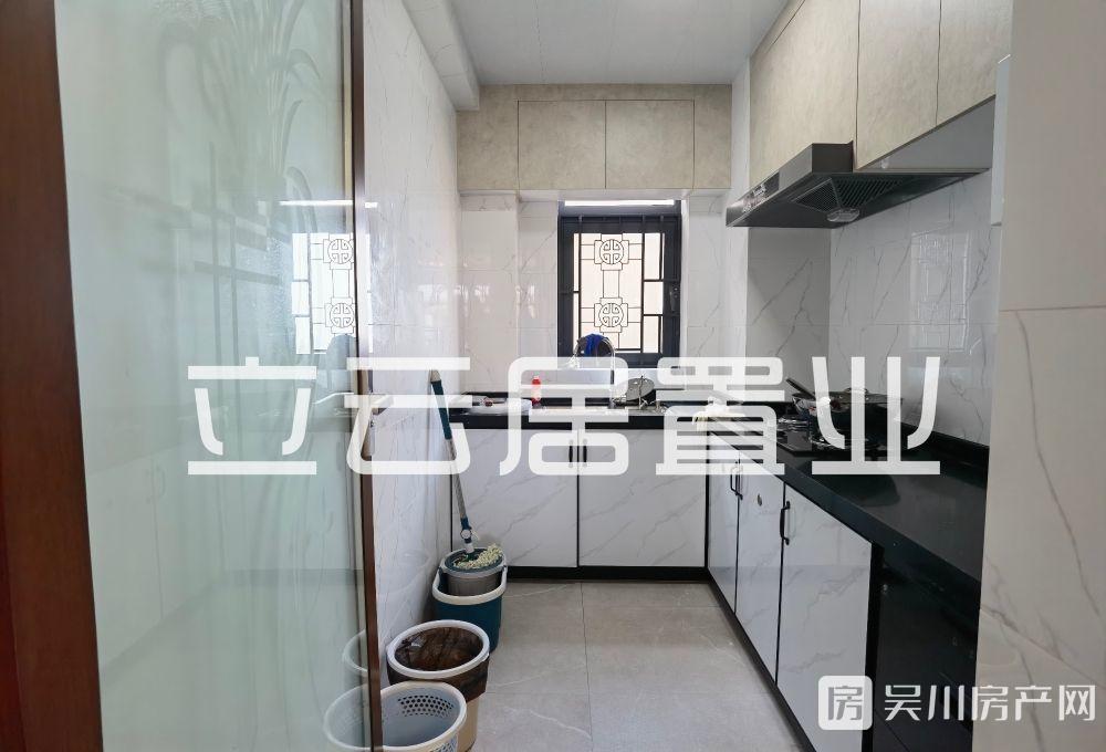 出租壹號(hào)公館溫馨4房，家私家電齊全，2500/月