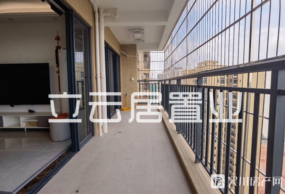 出租壹號(hào)公館溫馨4房，家私家電齊全，2500/月