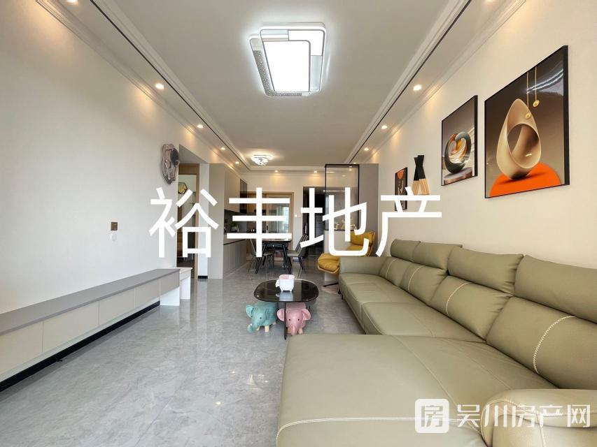 梅嶺學(xué)位時(shí)代廣場(chǎng)2室2廳1衛(wèi)