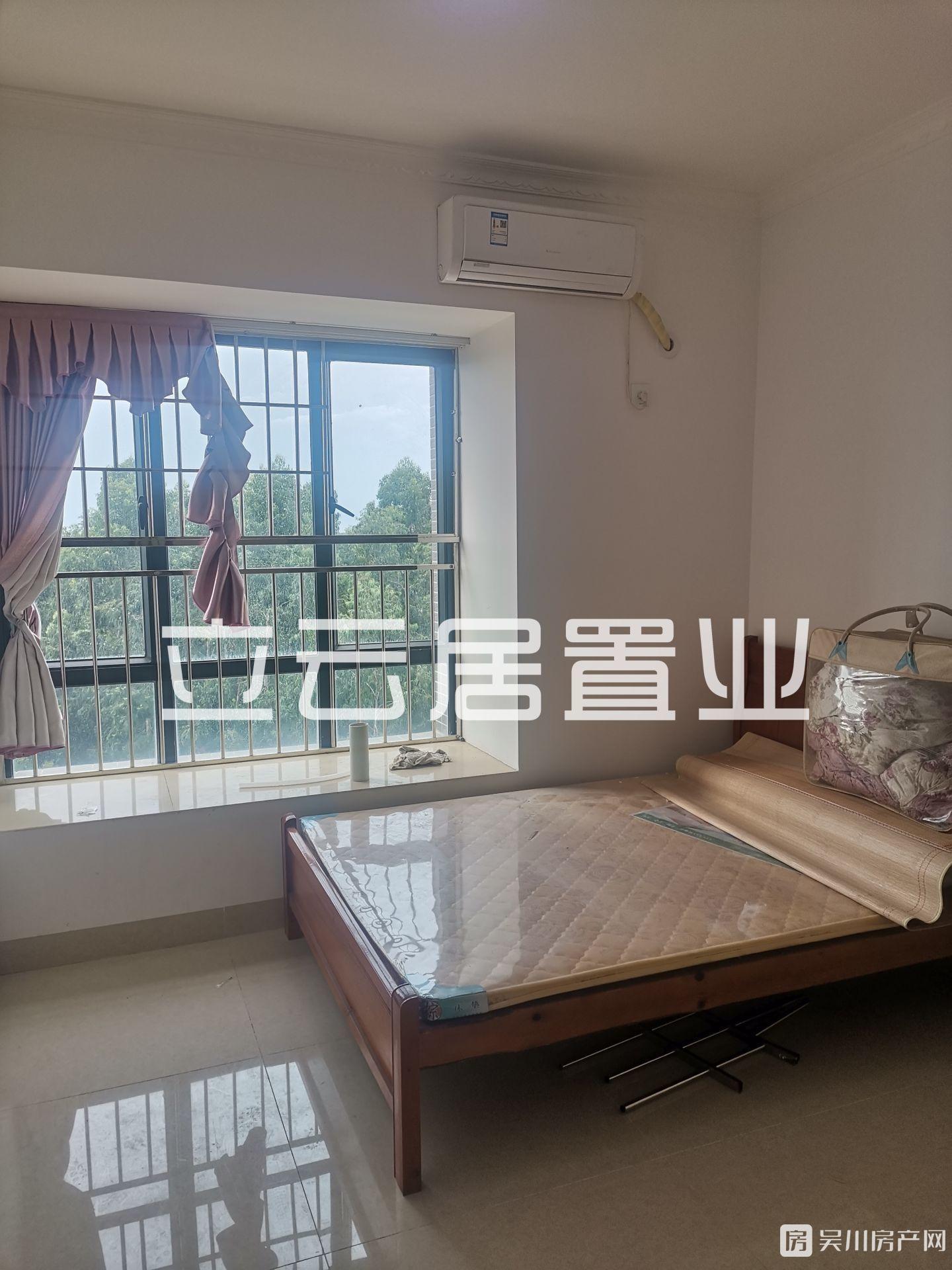 出租吳川第一城3室2廳2衛(wèi)88平米1000元/月住宅