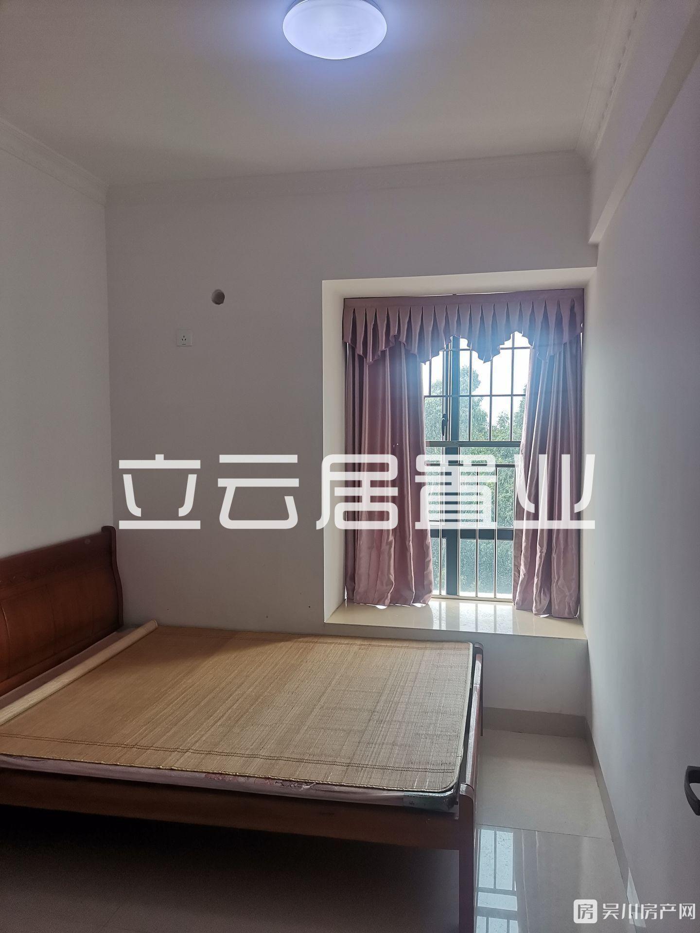 出租吳川第一城3室2廳2衛(wèi)88平米1000元/月住宅