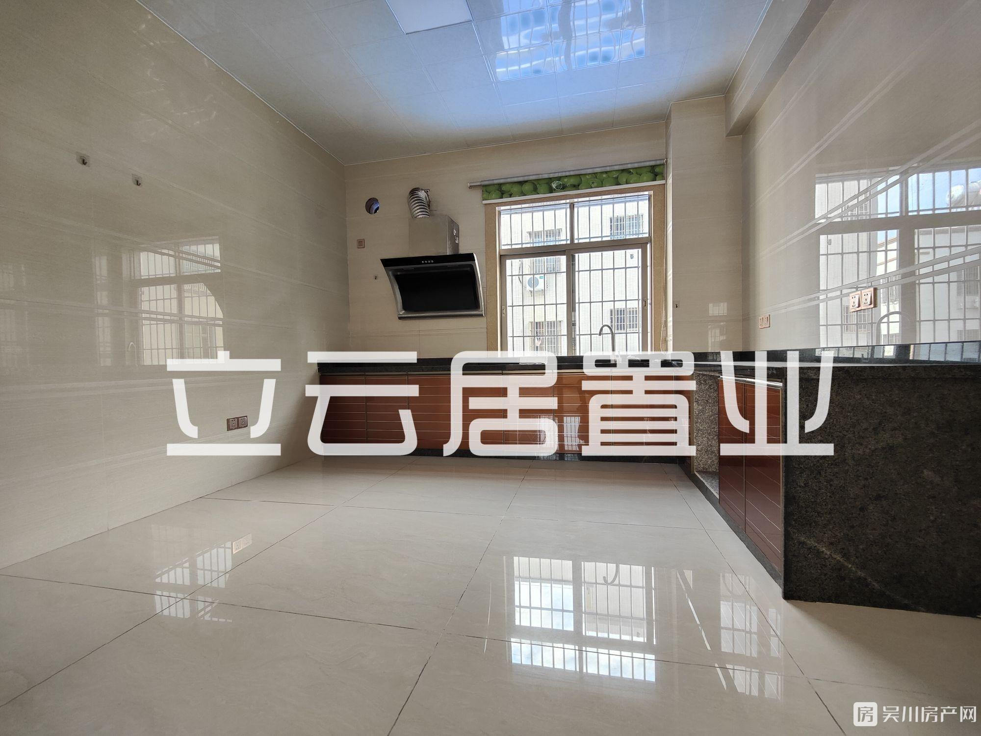 出租潮江路私人屋3室2廳2衛(wèi)140平米1200元/月住宅