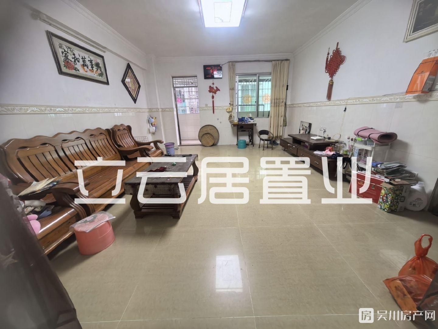 出售匯景豪庭4室2廳2衛(wèi)144.8平米33.8萬住宅