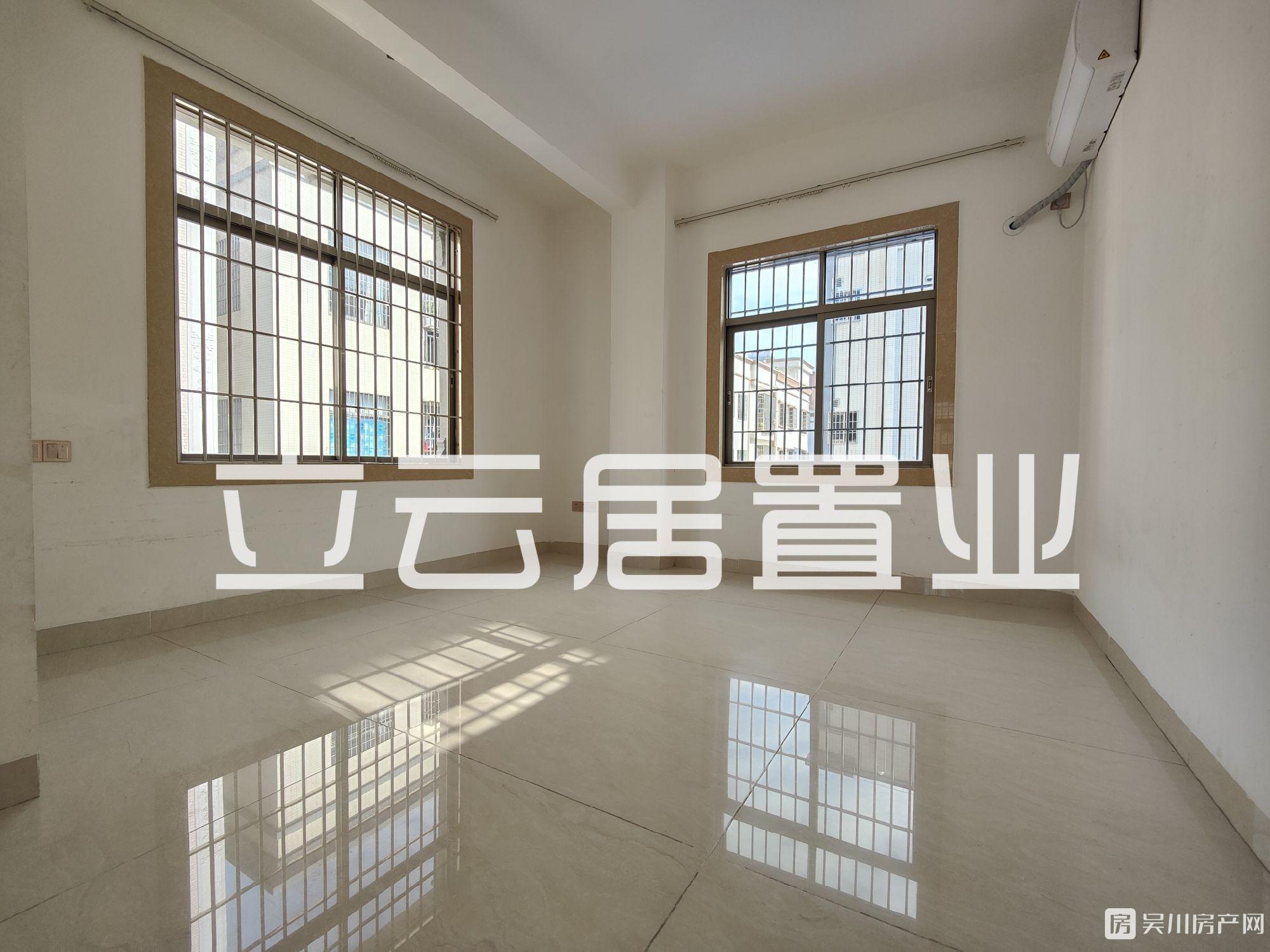 出租潮江路私人屋3室2廳2衛(wèi)140平米1200元/月住宅