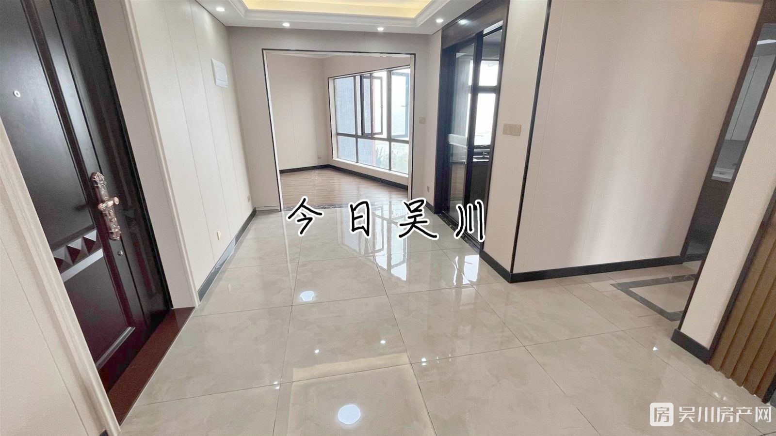 出售財富海岸精裝4房，全新未住過，中等樓層，停車方便，隨時看房