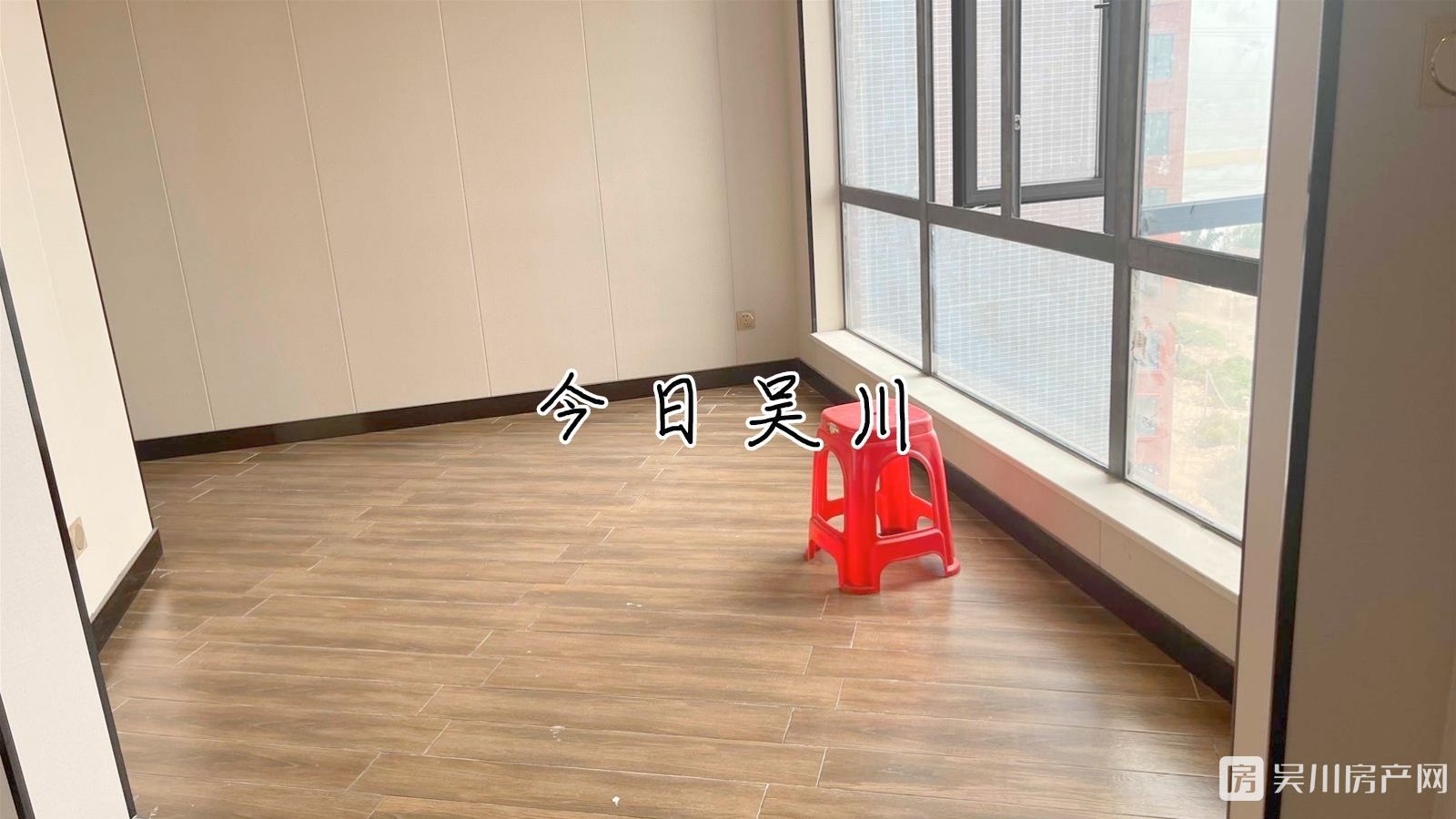 出售財富海岸精裝4房，全新未住過，中等樓層，停車方便，隨時看房