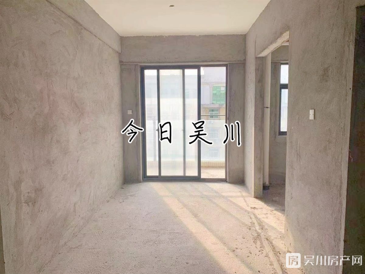 出售金第华府精装南向3房，银行无欠款，单价5000，临近新华小学