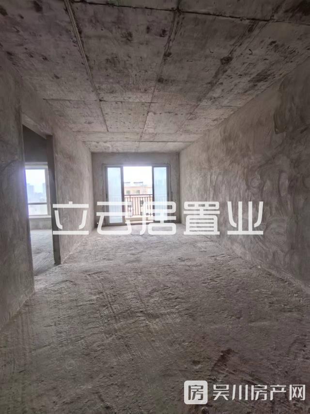 出售威雅 沿江半島2室2廳1衛(wèi)93平米46萬住宅