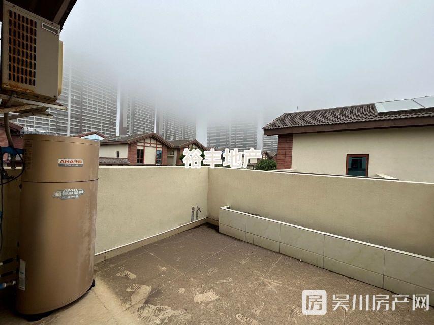 出售鼎龍灣國際海洋度假區(qū)5室5廳5衛(wèi)200平米220萬住宅
