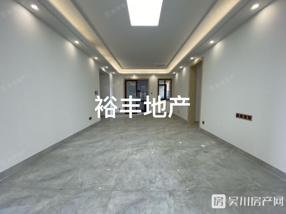 出售華和南國銀苑5室2廳2衛(wèi)116.05平米120萬住宅