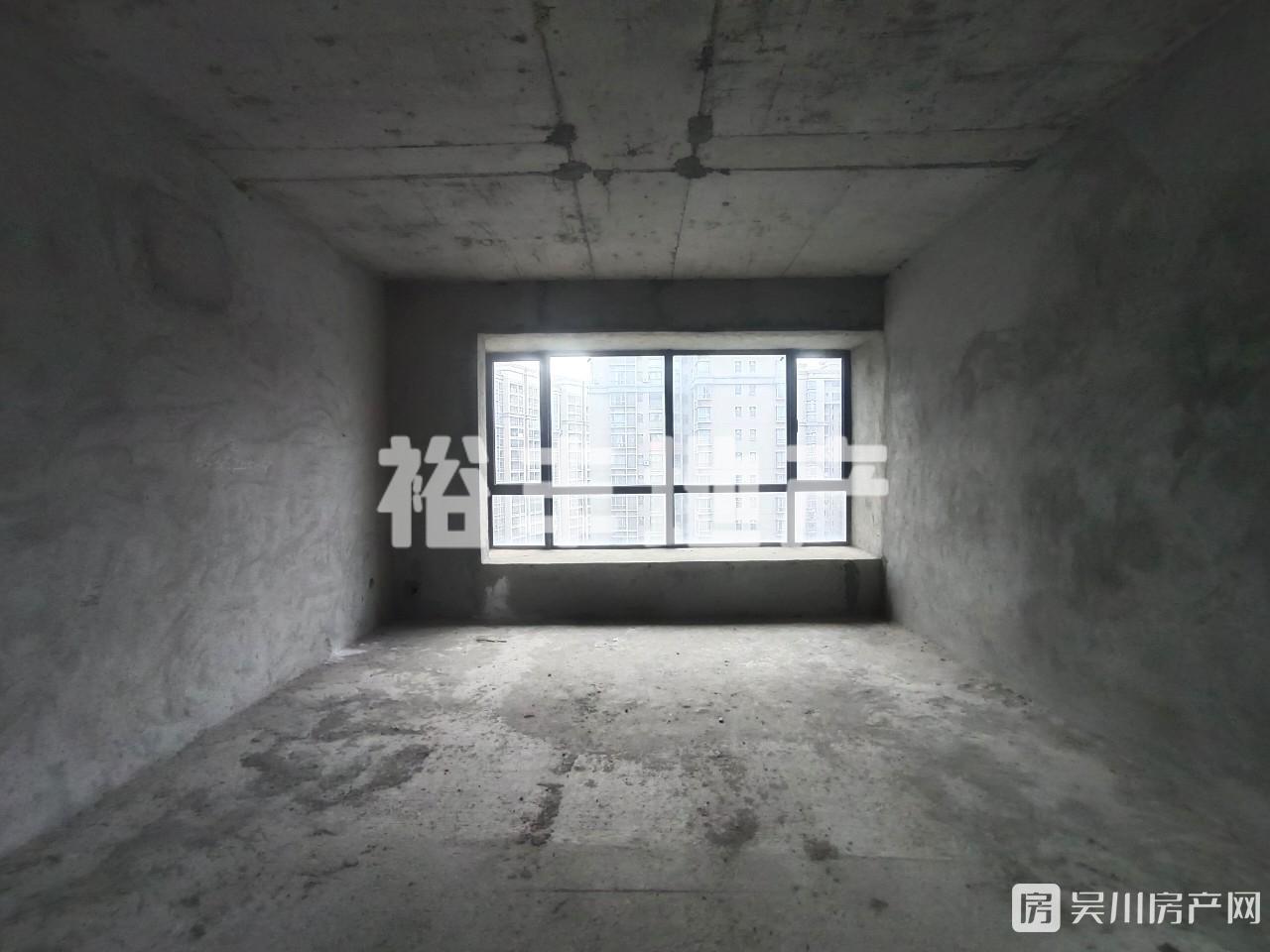 出售海岸 萬和城3室2廳2衛(wèi)112平米61萬住宅